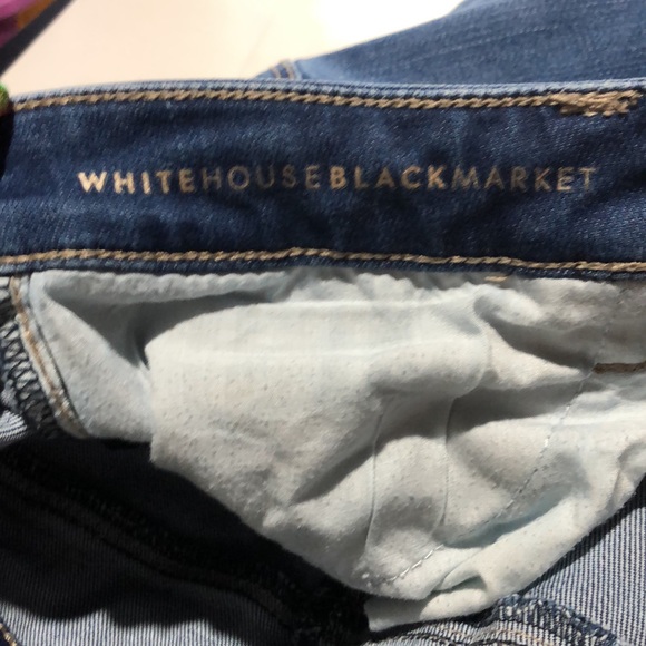 White House Black Market girlfriend fit floral embroidered jeans size 4 - Picture 10 of 12